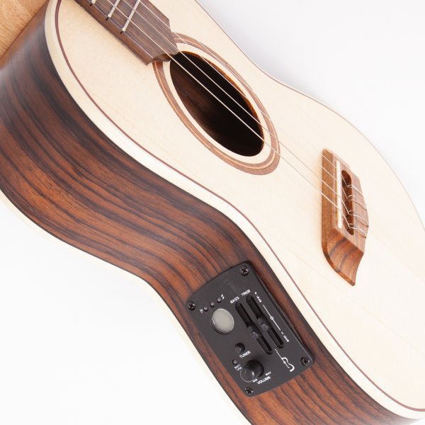 Cavaquinho Luthier electrico - diapasón ancho, con funda APC A170017